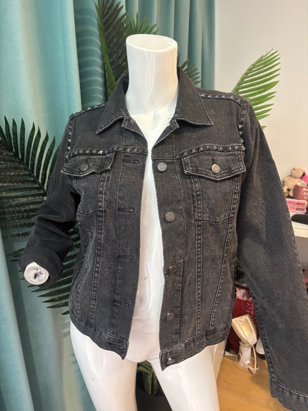 Gap1969 Washed Black Denim Jacket with Stud Details